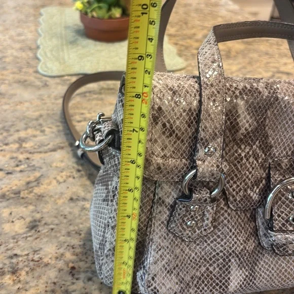 New Coach Pattern Women's Bag - Picture 13 of 13